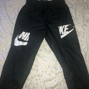 Women Nike windrunner pants